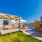 וילה Sarp Kalkan *